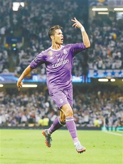 镀金电锯 镀金电锯